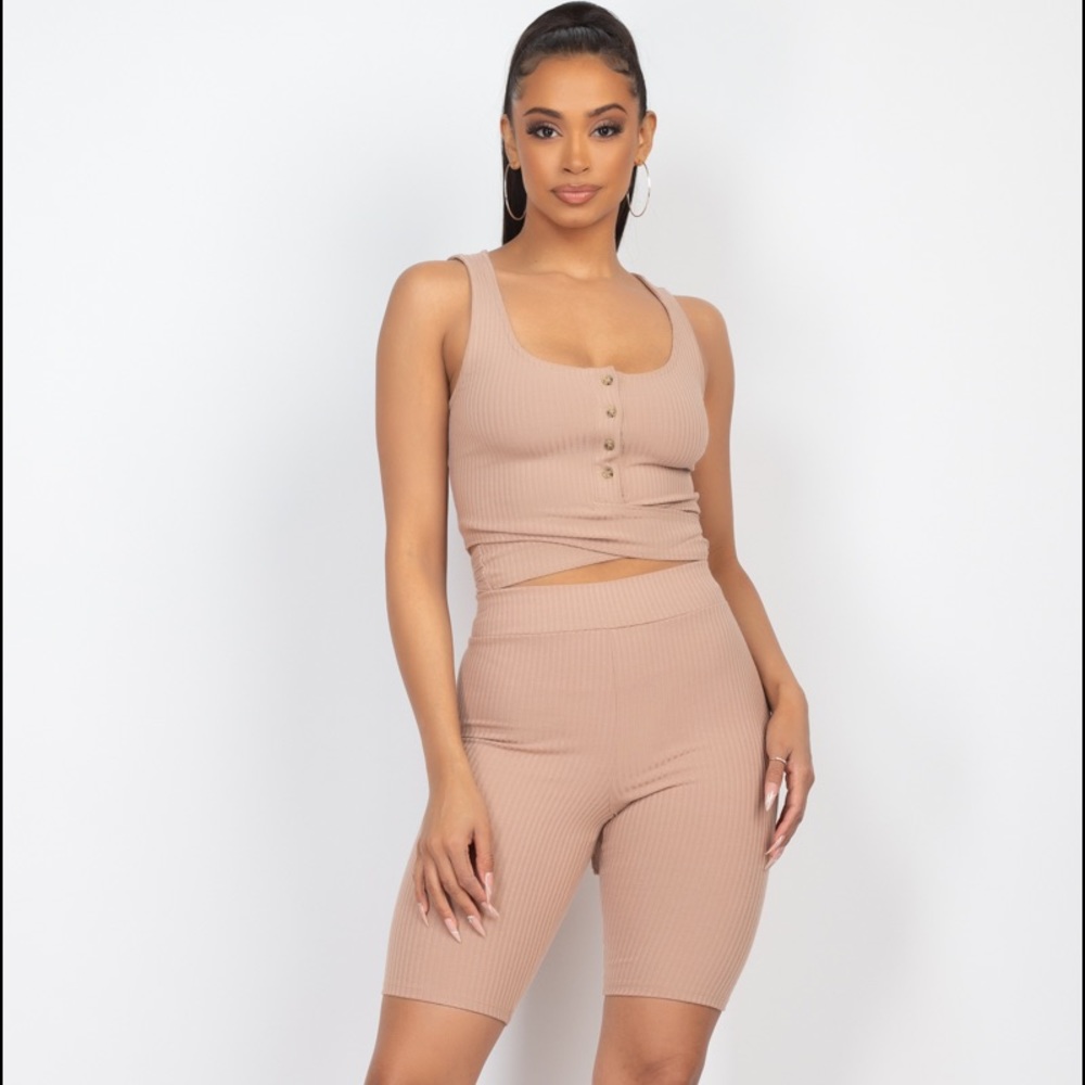 Buttons Scoop Neck Crop Top & Biker Shorts Set